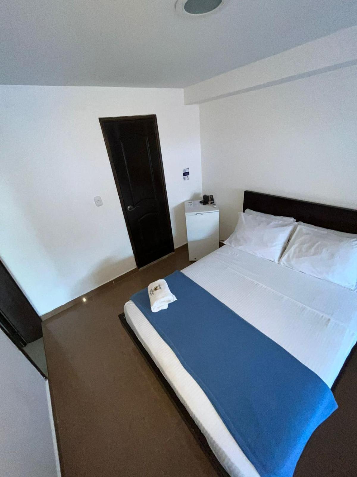 Hotel Castellon Plaza Pereira Exterior photo
