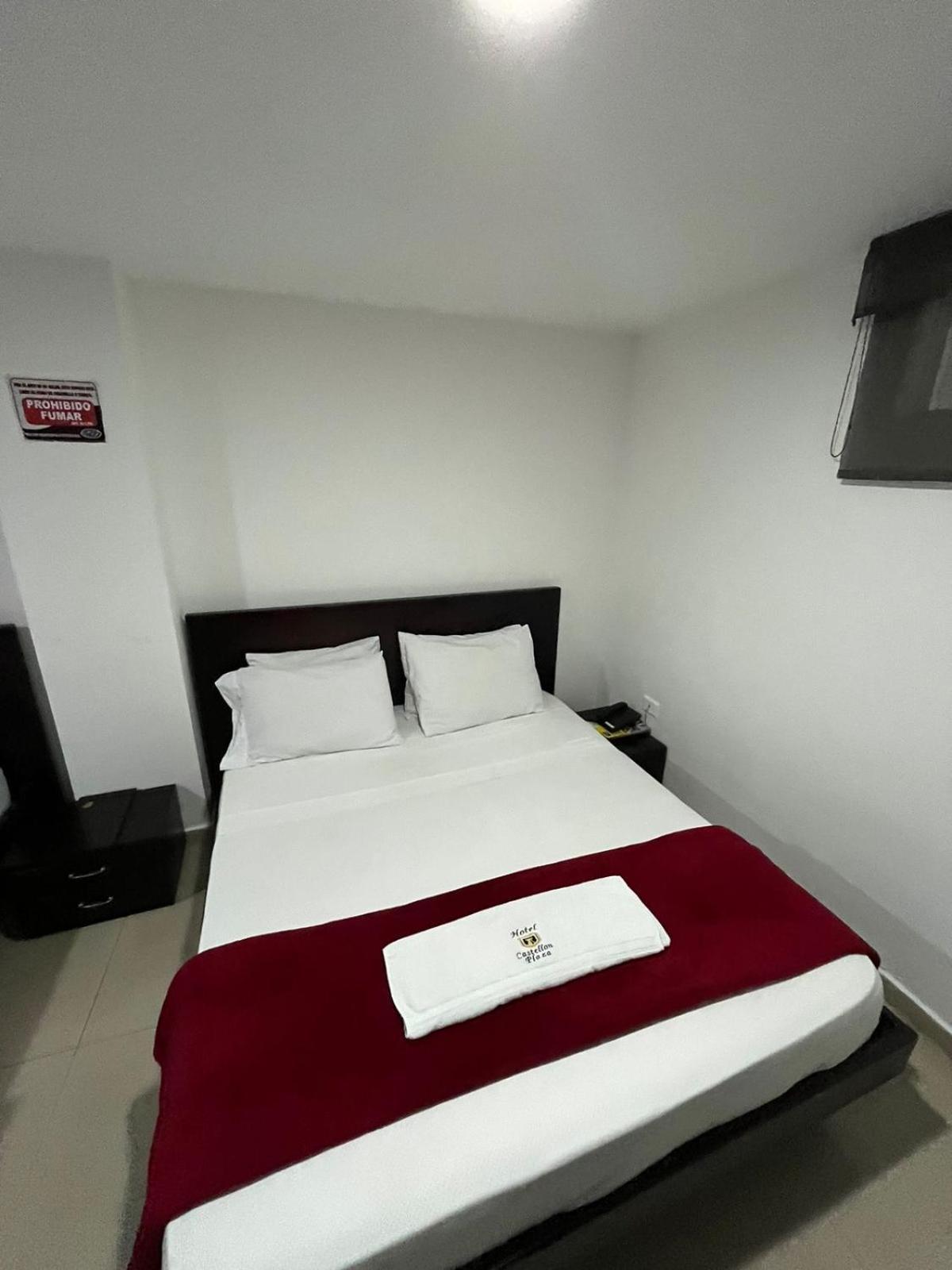 Hotel Castellon Plaza Pereira Exterior photo