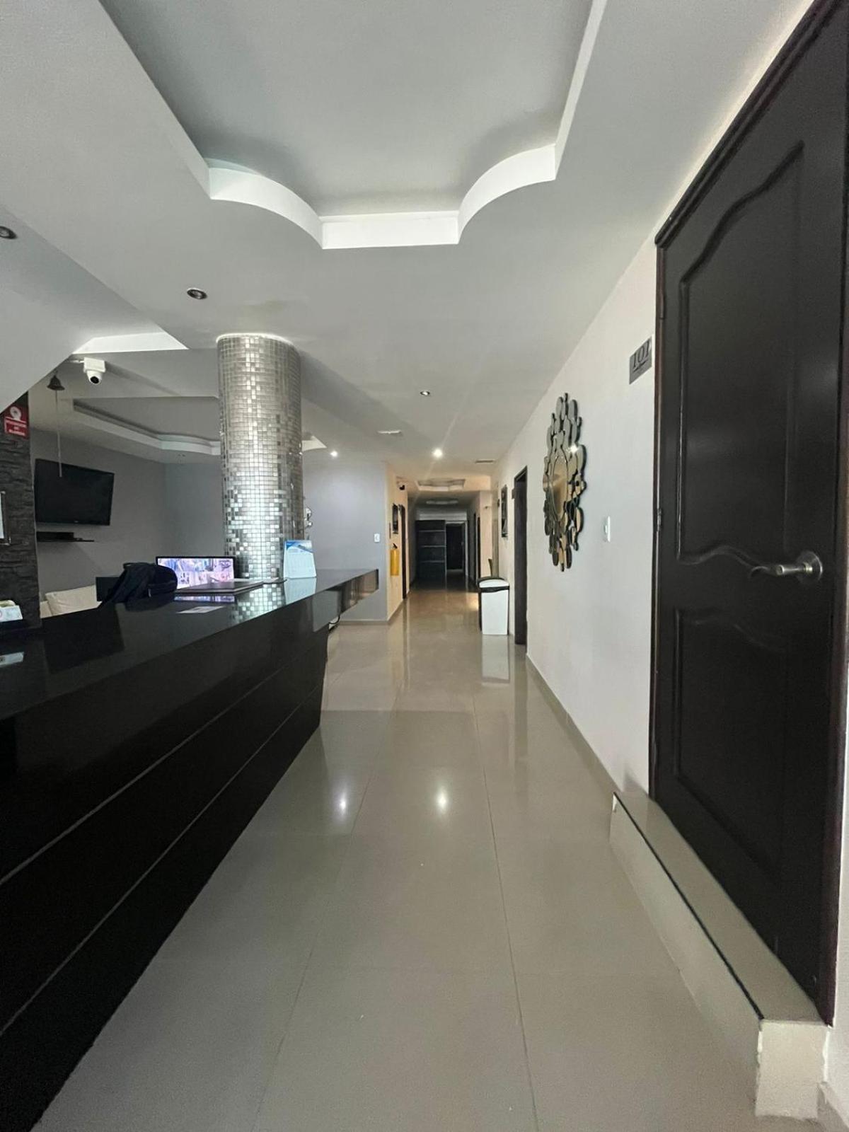 Hotel Castellon Plaza Pereira Exterior photo