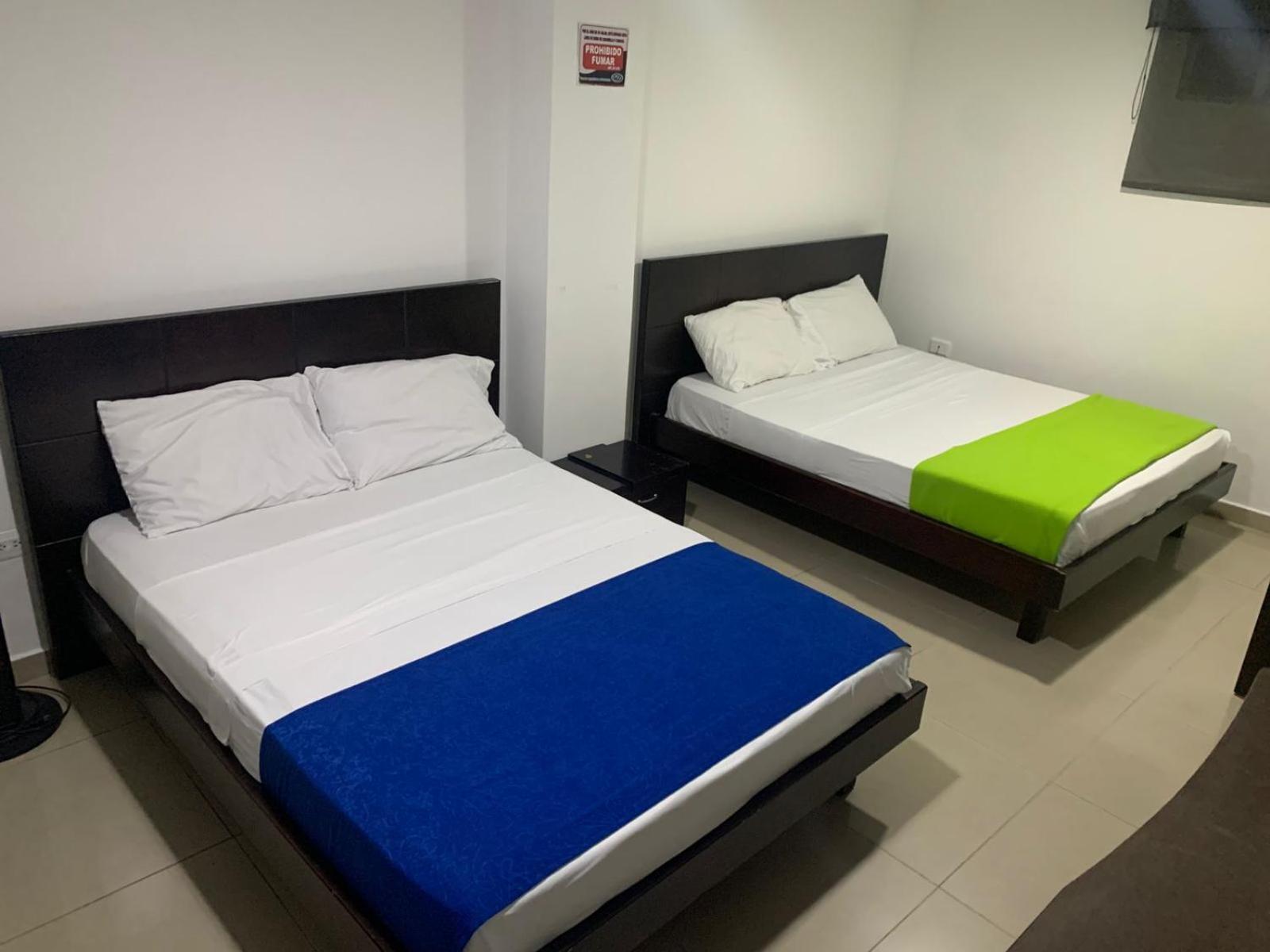 Hotel Castellon Plaza Pereira Exterior photo